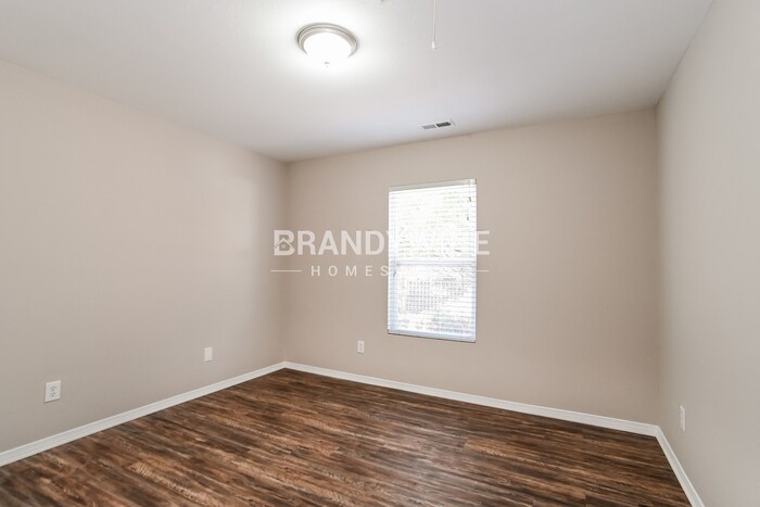 Building Photo - 12819 Old Iron Ln