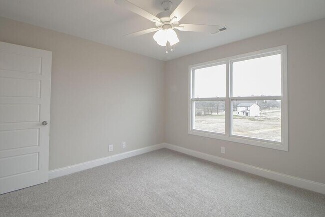 Building Photo - 485 Herman Dr