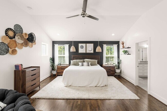 Building Photo - 429 Westboro Dr