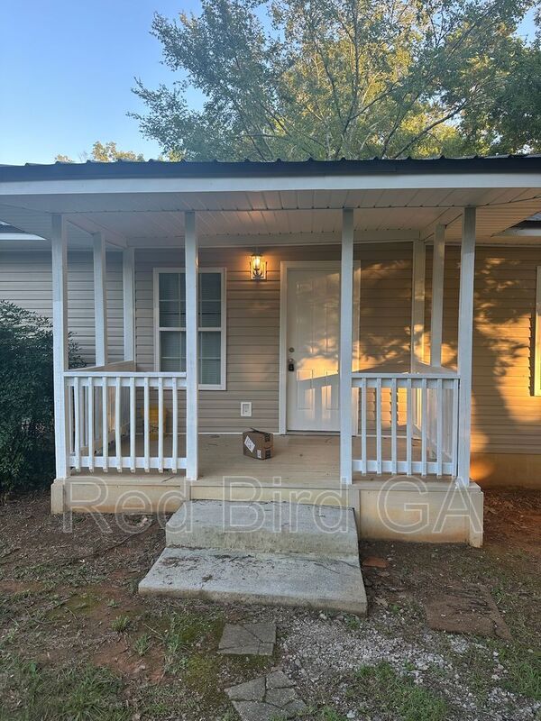 Building Photo - 1230 Harris St