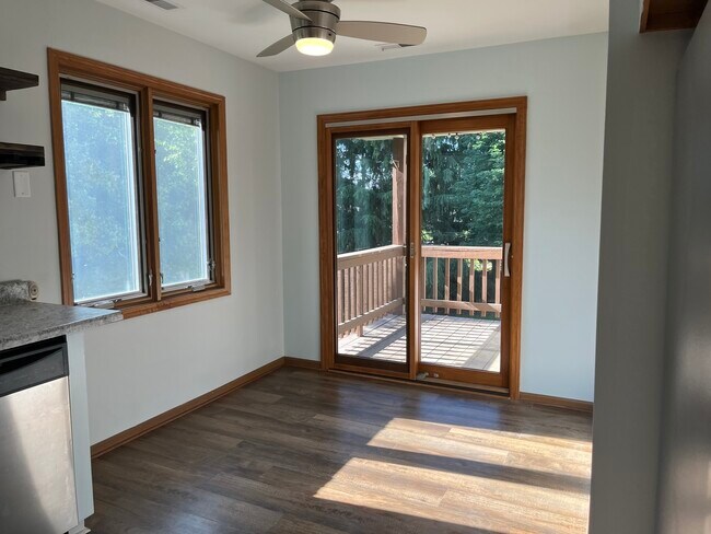 Building Photo - 978 Benedetti Dr