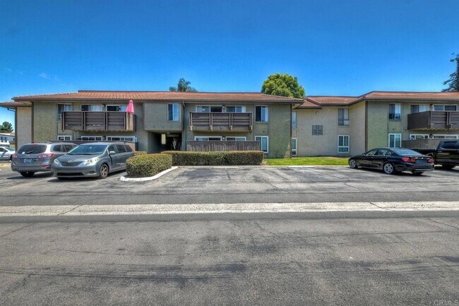 Building Photo - 615 Fredricks Ave