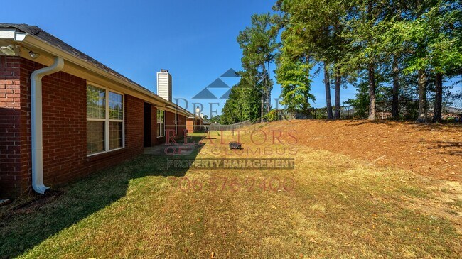 Building Photo - 8079 Garrett Pines Dr