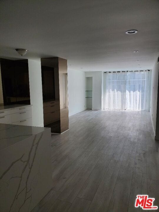 Building Photo - 10751 Wilshire Blvd