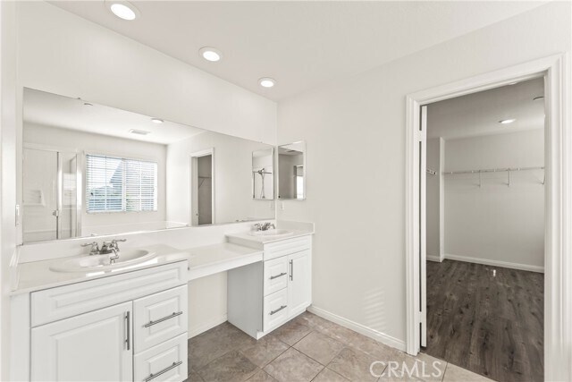 Building Photo - 6111 Rosewood Way