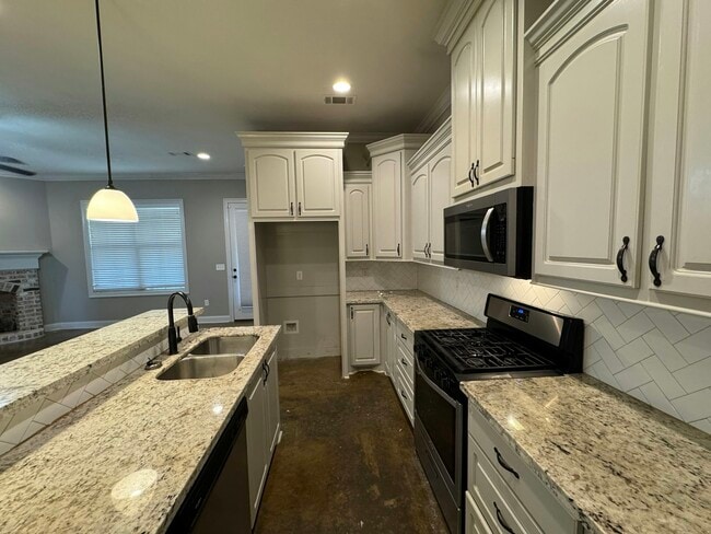 Building Photo - 509 Carrington Dr