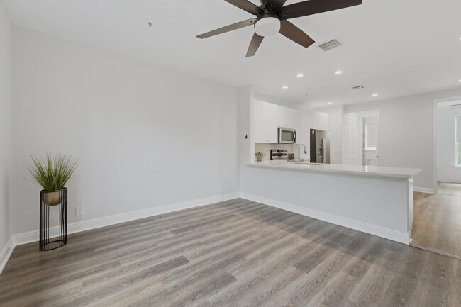 Building Photo - 104 Jesup Ln