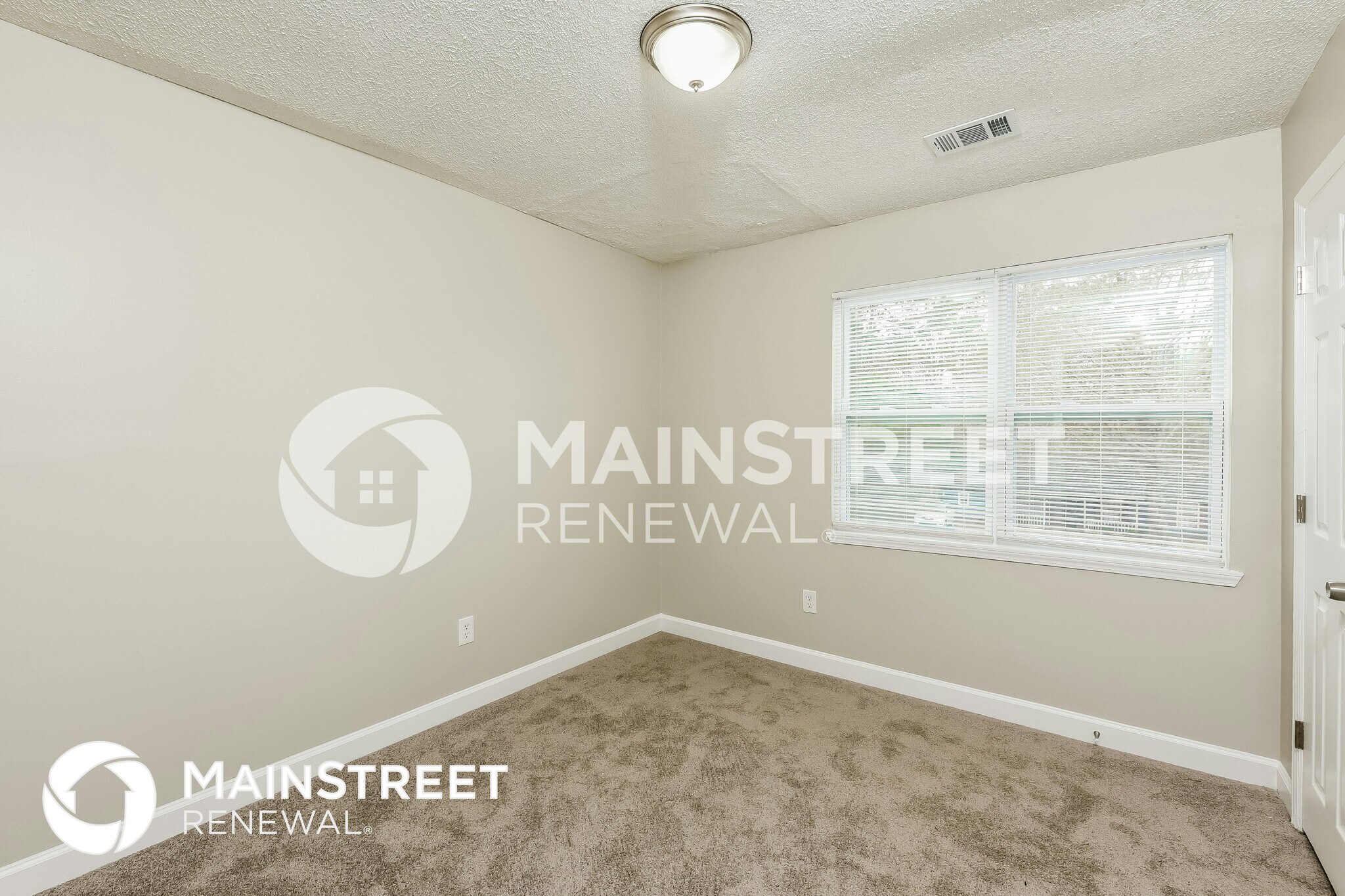 Building Photo - 6258 Leverett Dr