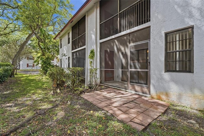 Building Photo - 2376 NW 89th Dr