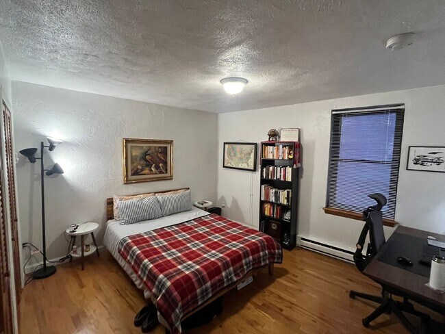 Building Photo - Cozy 1 bed 1 bath In historic North End