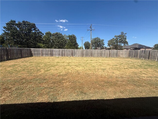 Building Photo - 1520 Amber Way