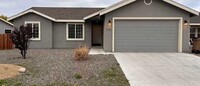 Building Photo - 2758 Ladera Dr
