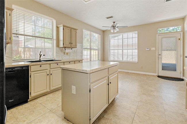 Building Photo - 54 S Summer Cloud Dr