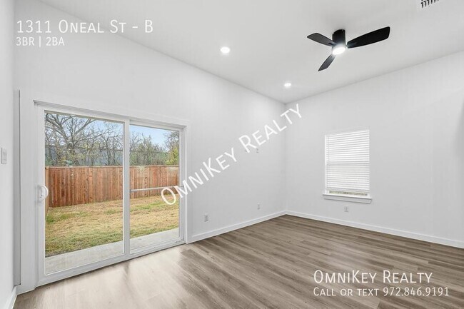 Building Photo - 1311 Oneal St