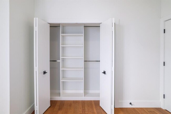 Building Photo - 1801 Lavaca St