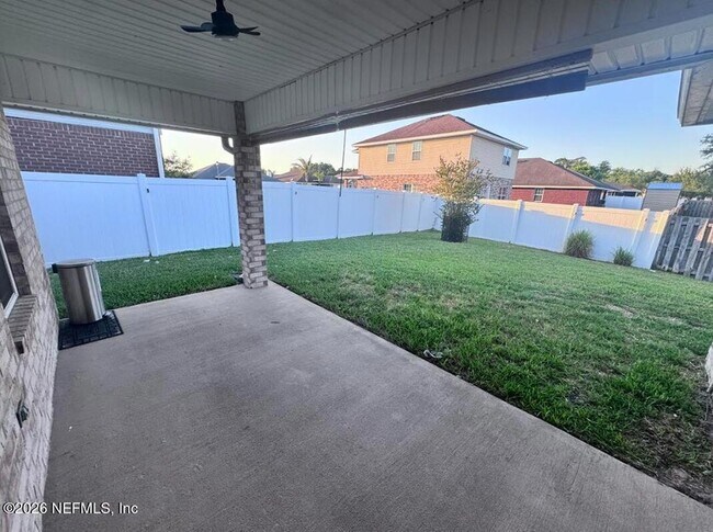 Building Photo - 7565 Westland Oaks Dr