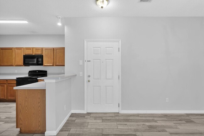 Building Photo - Limited-Time Rental Deal with move-in BONUS