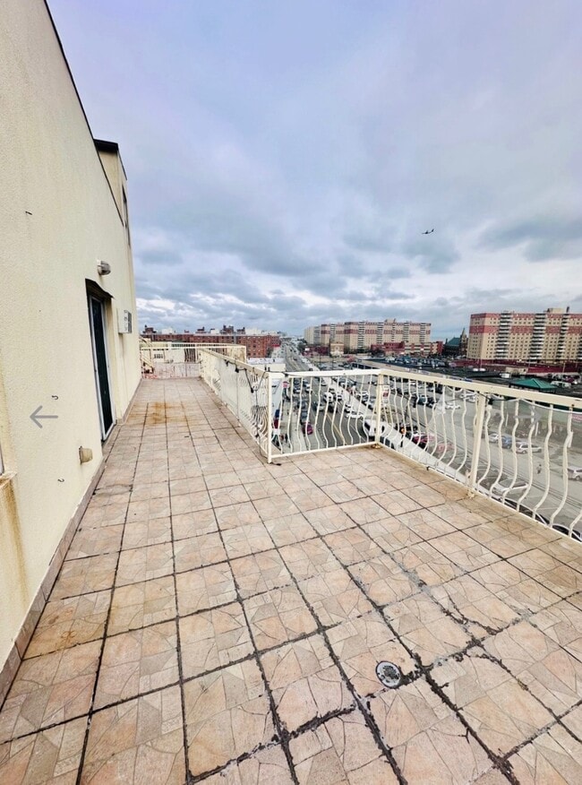 Building Photo - 88-02 Rockaway Beach Blvd