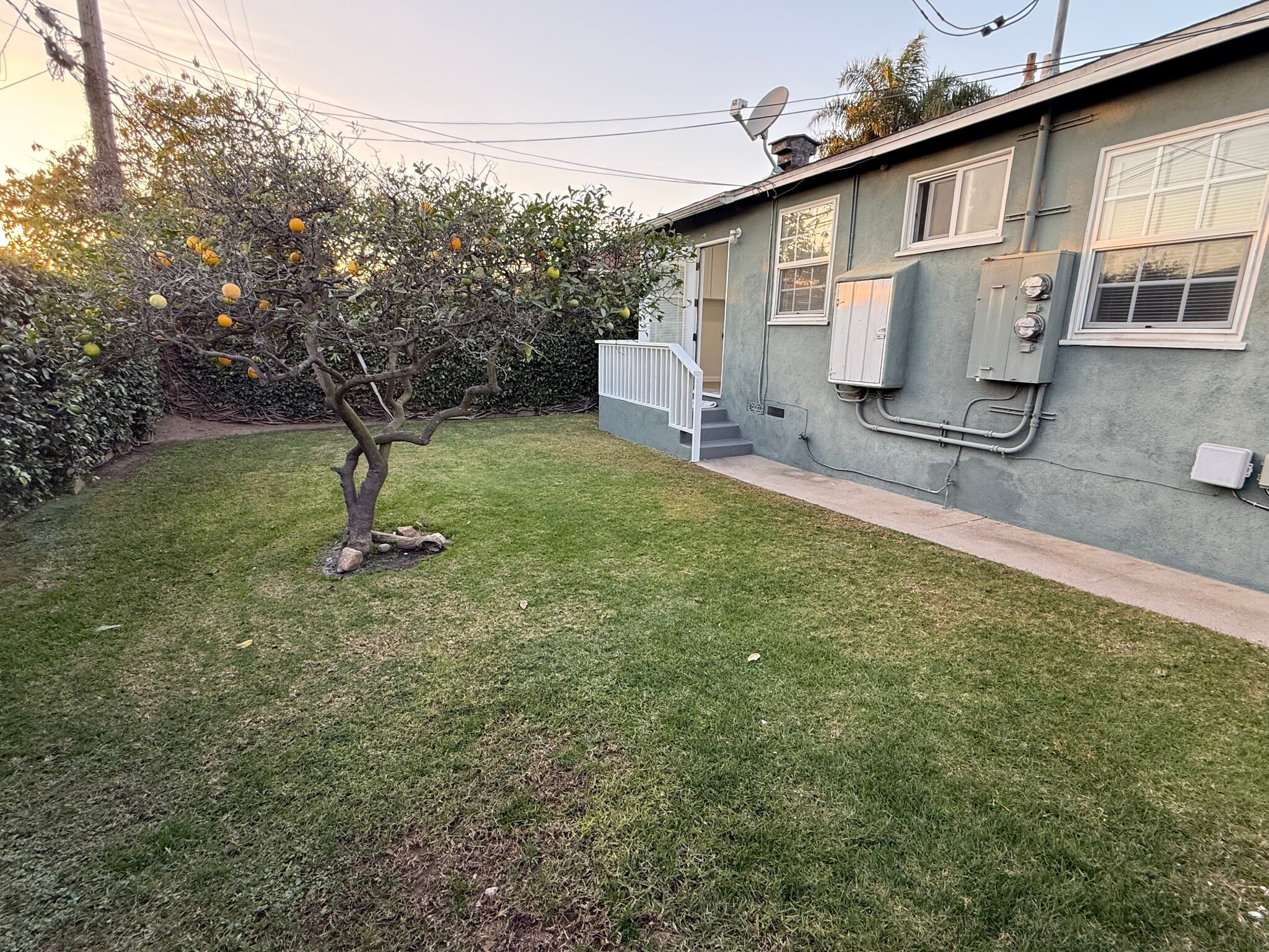 Private backyard - 6522 W 86th Pl