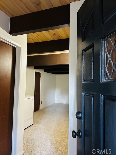 Building Photo - 26227 Lake Forest Dr