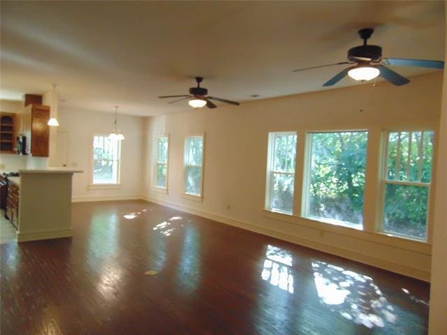 Building Photo - 10306 Country Club Dr