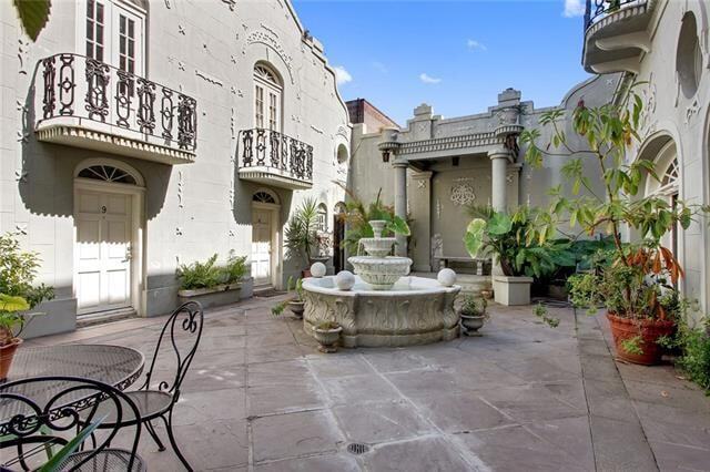 Building Photo - 521 Dumaine St