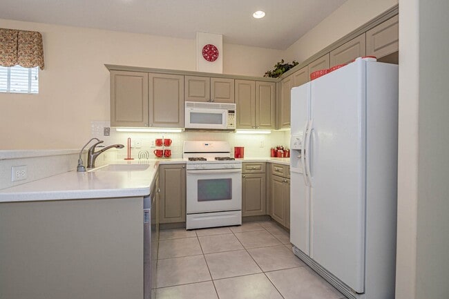 Building Photo - 7652 15th St