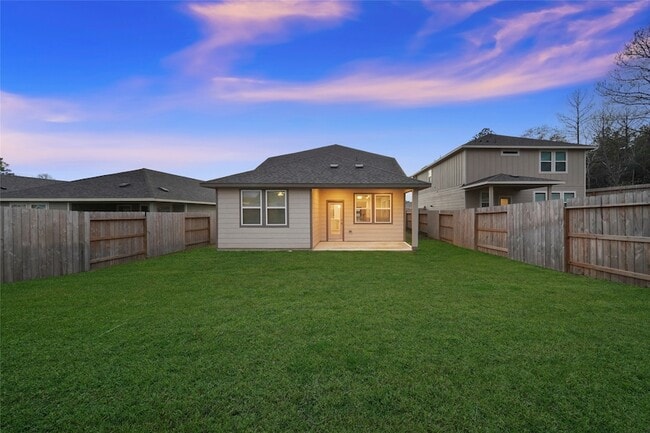 Building Photo - 18516 Amber Pine Ct