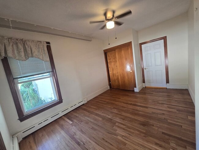 Building Photo - 85 Lynde St