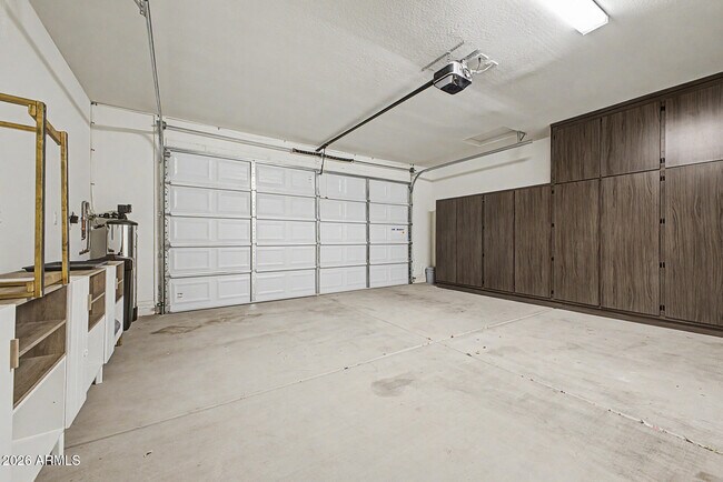 Building Photo - 25552 S 230th St
