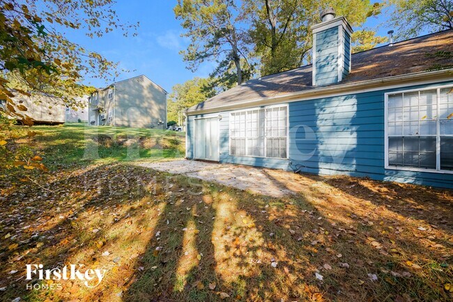 Building Photo - 248 Hickory Trail