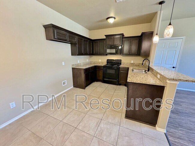 Building Photo - 167 Bison Ct Way