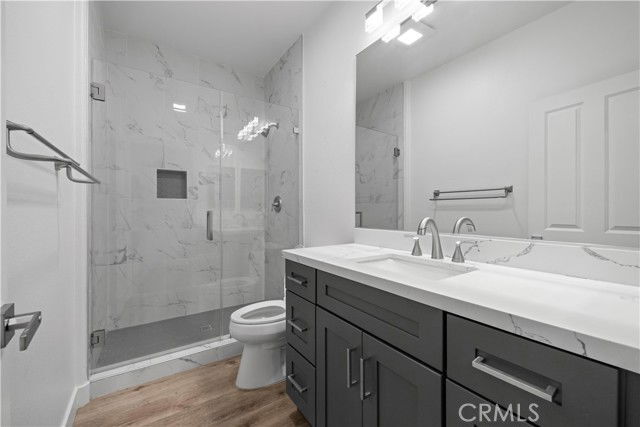 Building Photo - 9204 S Nobel Way