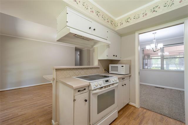 Building Photo - 1217 Doncaster St