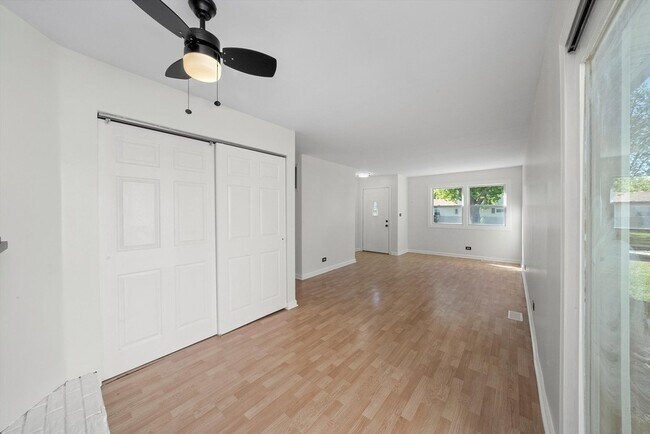 Building Photo - 1515 Highland Ave