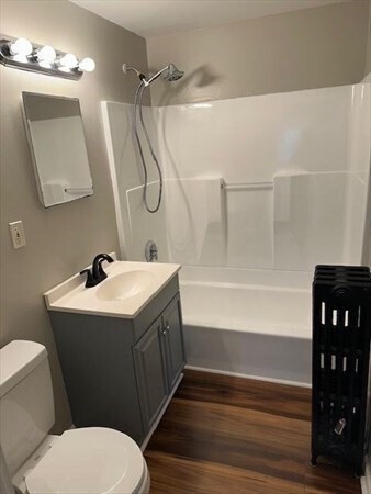 Building Photo - 28-30-30 Maolis Ave