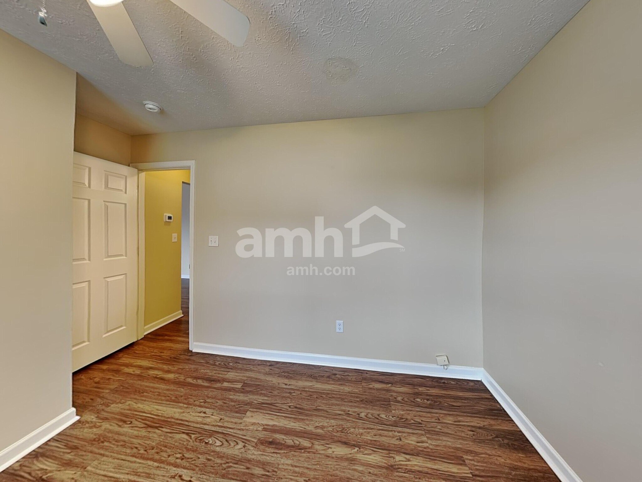 Building Photo - 6305 Blakeview Dr