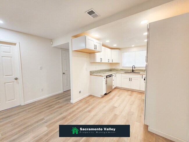 Building Photo - 7692 Rotherton Way