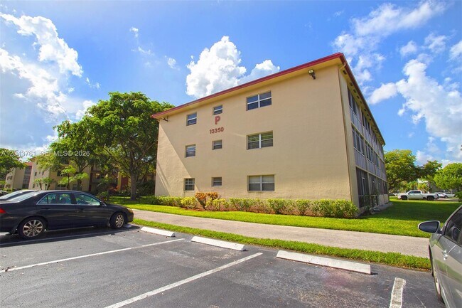Building Photo - 13350 SW 1st St