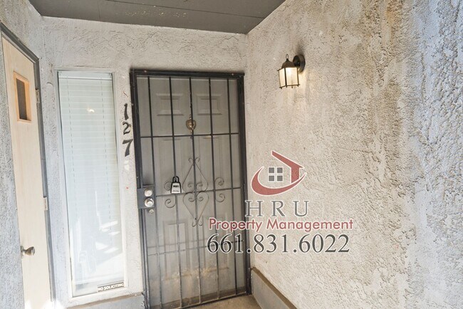 Building Photo - SW- condo 1bed-1.bath