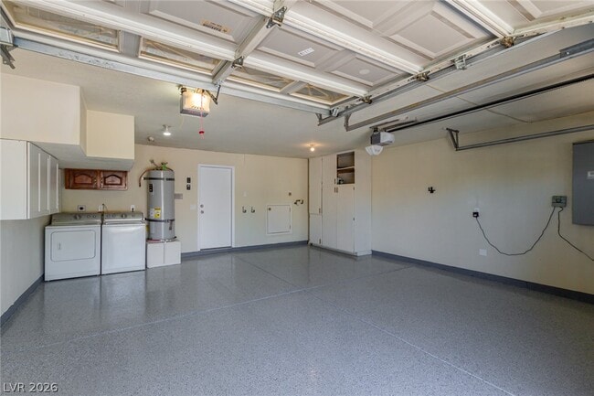 Building Photo - 861 Vegas Valley Dr