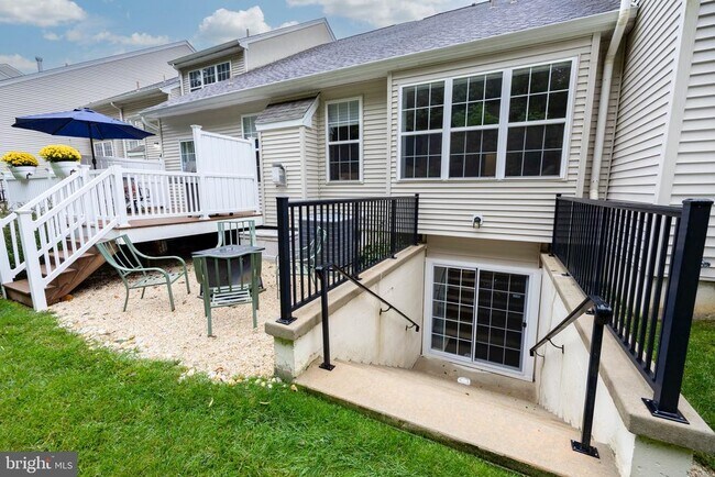 Building Photo - 2917 Cottonwood Ln