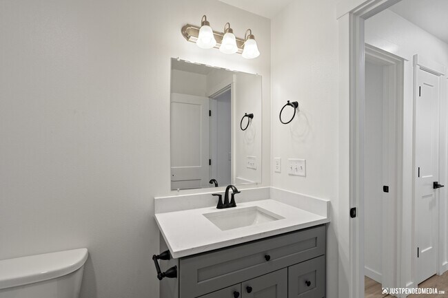 Building Photo - 12378 Lake St