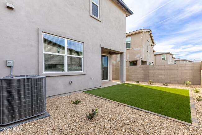 Building Photo - 21114 N 58th St