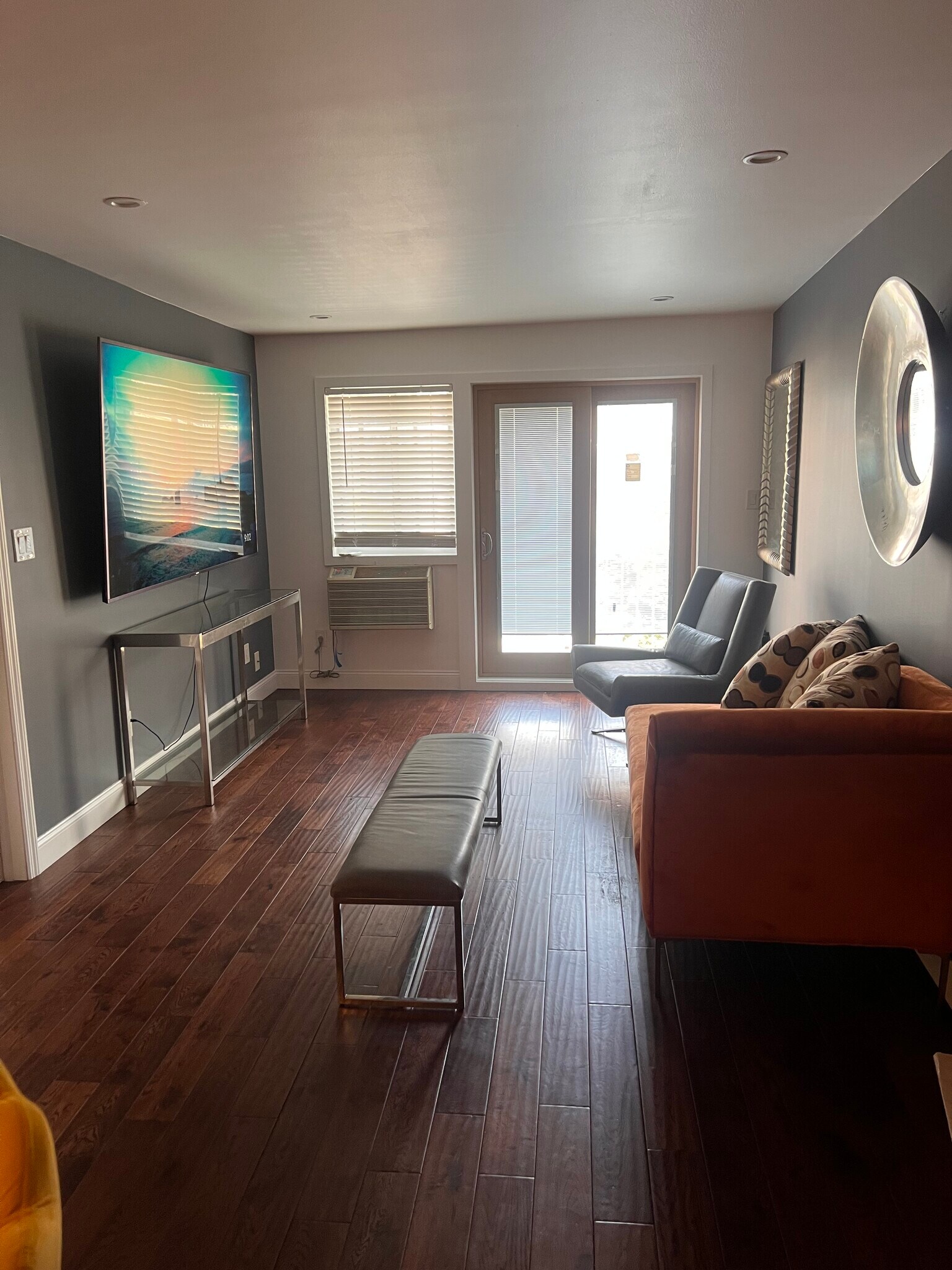 living room - 14146 Pershing Cres