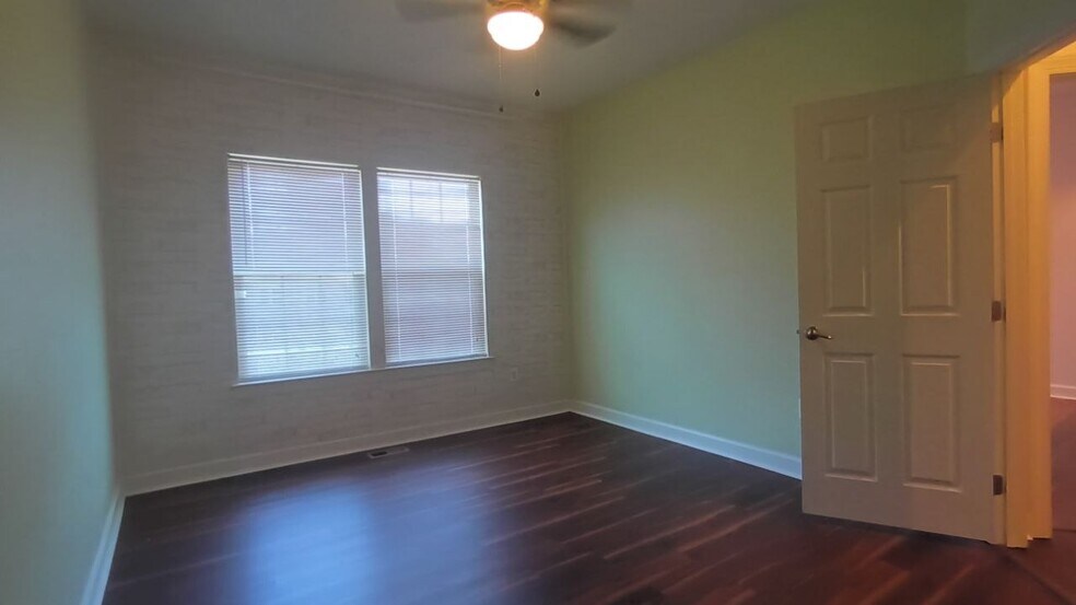 Building Photo - 3612 Spring Hollow Ln