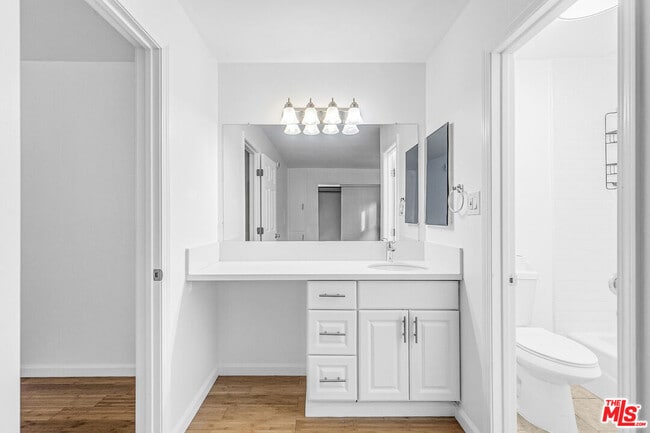 Building Photo - 2627 5th St