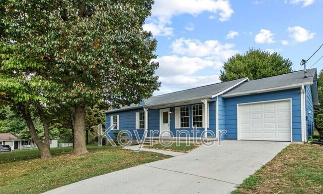 Building Photo - 6600 Woodcock Cir