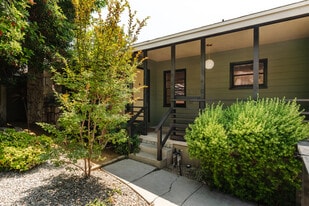 Building Photo - 3551 W Ave 42