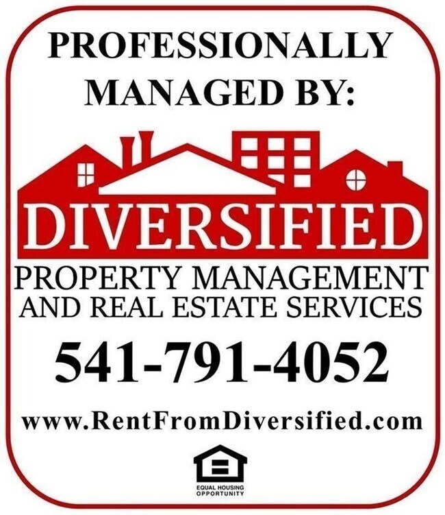 Building Photo - 30th Place Duplex